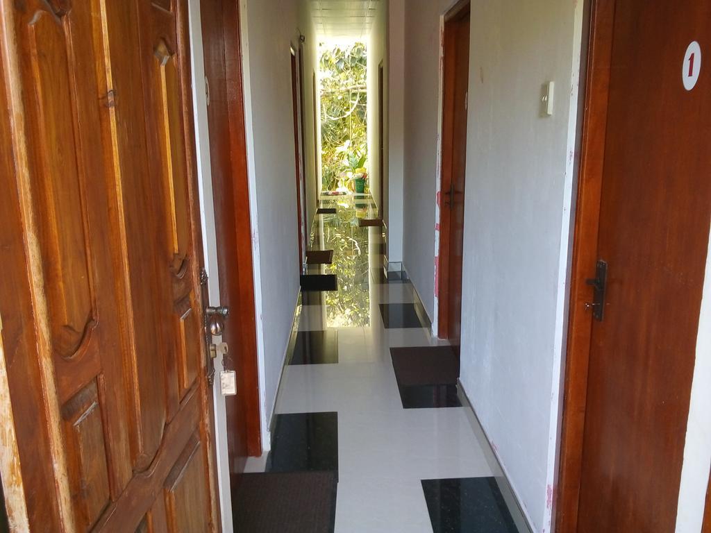 K Holiday Tissamaharama Luaran gambar